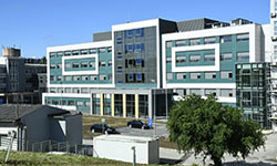 Rekonstrukcija bolničkog kompleksa, izgradnja Središnjeg paviljona i uspostava Objedinjenog hitnog bolničkog prijema i uspostava jedinstvene Dnevne bolnice
