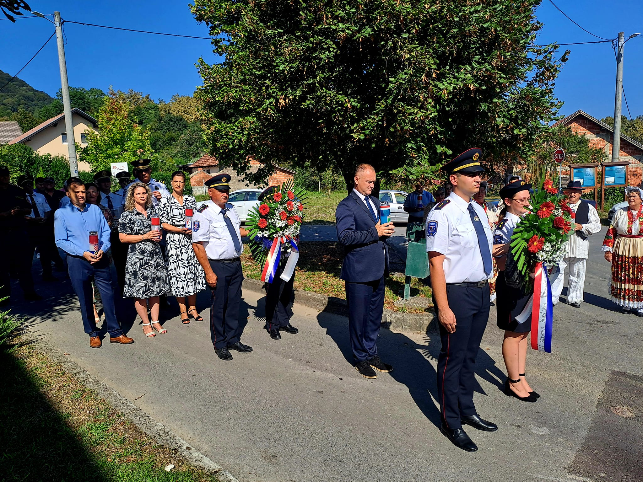 Mještani Hrastovice u subotu, 24. kolovoza proslavili su Dan mjesta i svog nebeskog zaštitnika sv. Bartola