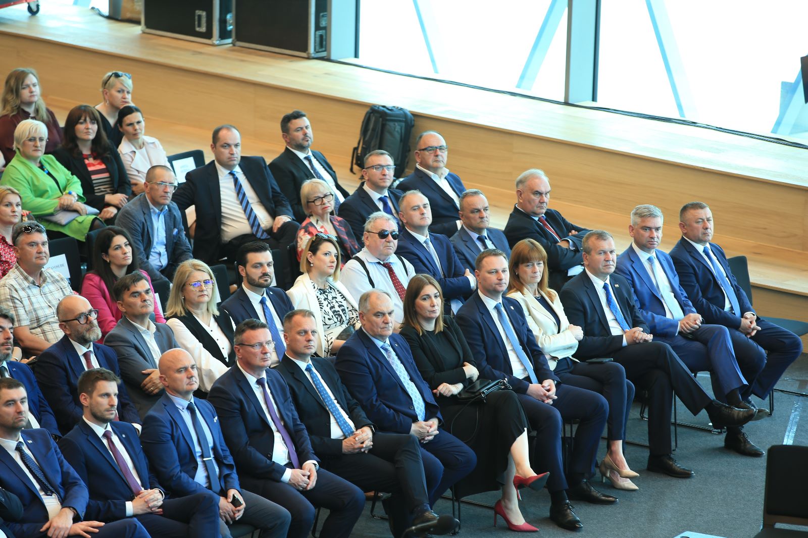 Zamjenik župana Mihael Jurić je u petak, 2. lipnja 2023. godine u Osijeku nazočio svečanoj sjednici Županijske skupštine u povodu Dana Osječko-baranjske županije. Svečanoj sjednici je nazočio Andrej Plenković, predsjednik Vlade Republike Hrvatske.