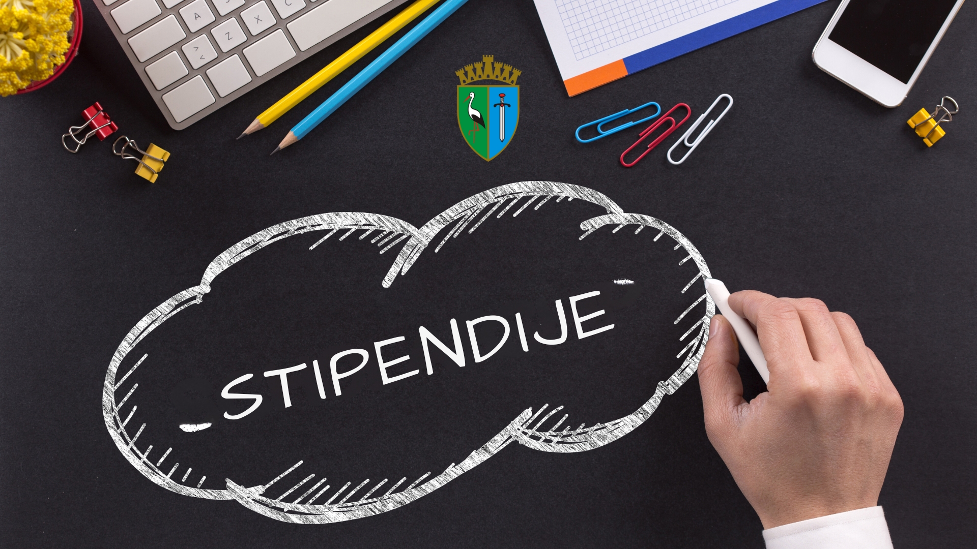 Na službenoj mrežnoj stranici Sisačko-moslavačke županije (Upravni odjel za obrazovanje, kulturu, šport, mlade i civilno društvo) objavljen je Natječaj za dodjelu stipendija redovitim učenicima četverogodišnjih i petogodišnjih programa obrazovanja srednjih škola s područja Sisačko-moslavačke županije za školsku godinu 2024./2025. Za stipendiju od 540 € godišnje mogu se javljati učenici četverogodišnjih i petogodišnjih programa, koji imaju prebivalište na području Sisačko-moslavačke županije, a prijavitelji se na natječaj prijavljuju putem elektronskog on-line obrasca koji se nalazi na internetskim stranicama Sisačko-moslavačke županije (www.smz.hr).