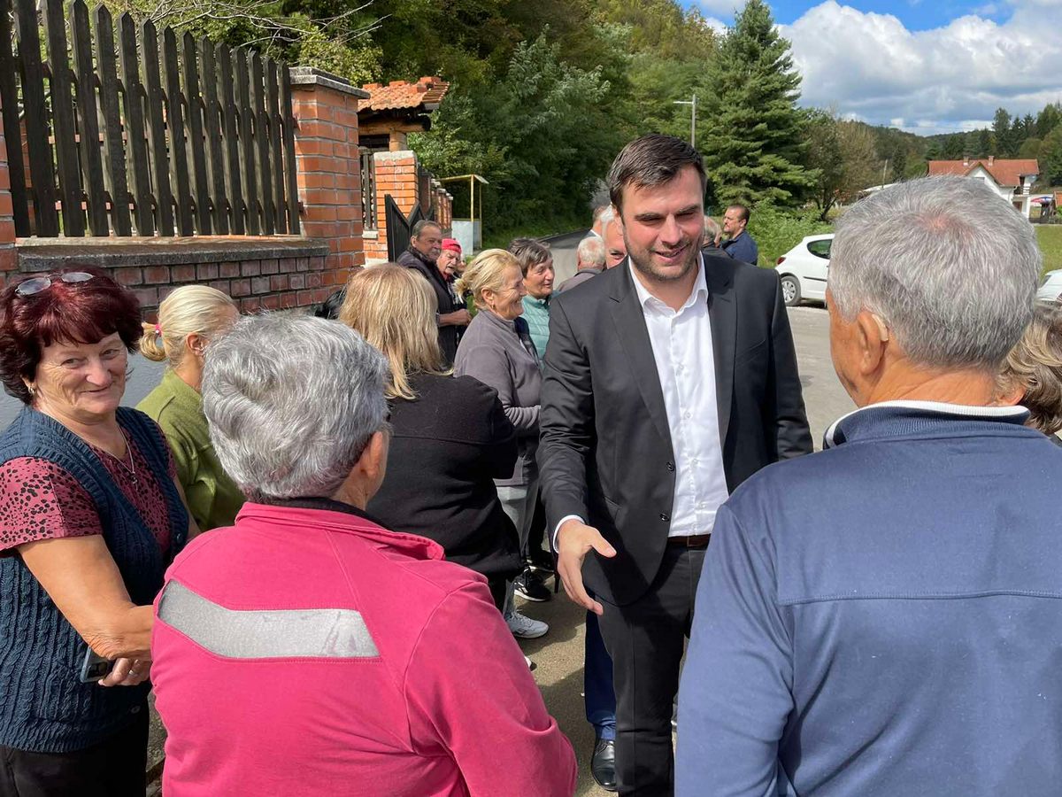 Župan Ivan Celjak je u srijedu, 21. rujna 2022. godine, u prigodi obilježavanja Dana općine Dvor – Međunarodnog dana mira sa suradnicima obišao područje ove općine.