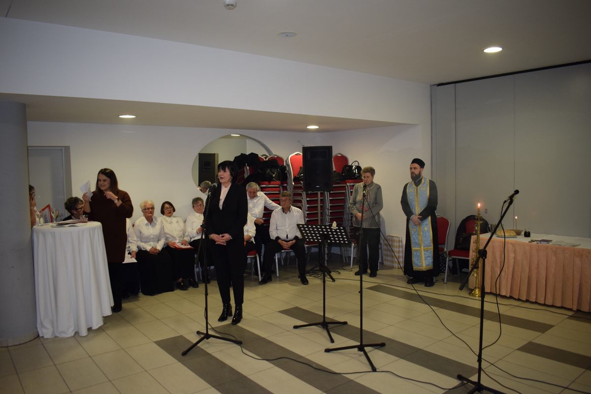 U sisačkom hotelu Panonija održana je u petak, 27. siječnja 2023. godine, proslava krsne slave Vijeća srpske nacionalne manjine grada Siska i SKD Prosvjeta, pododbor Sisak.