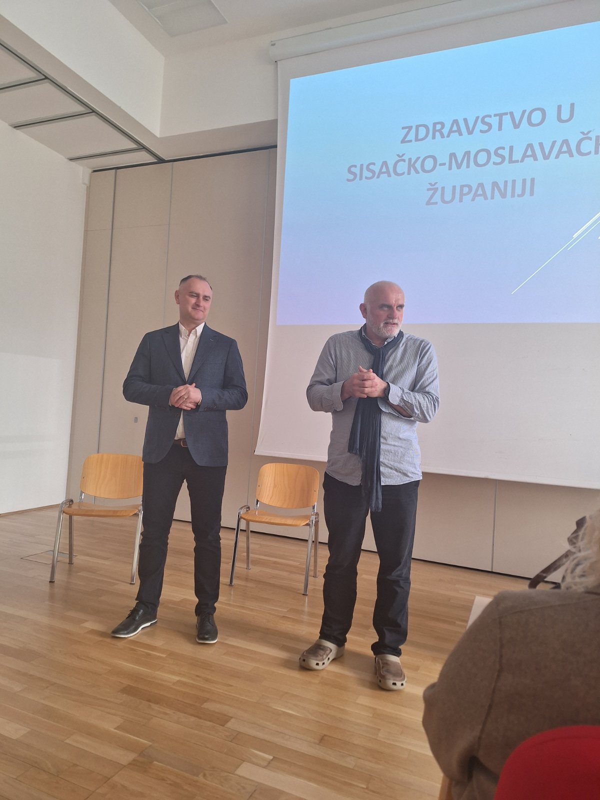 Zamjenik župana Mihael Jurić je na Medicinskom fakultetu Sveučilišta u Zagrebu predstavio studentima šeste godine sustav zdravstva u Sisačko-moslavačkoj županiji.