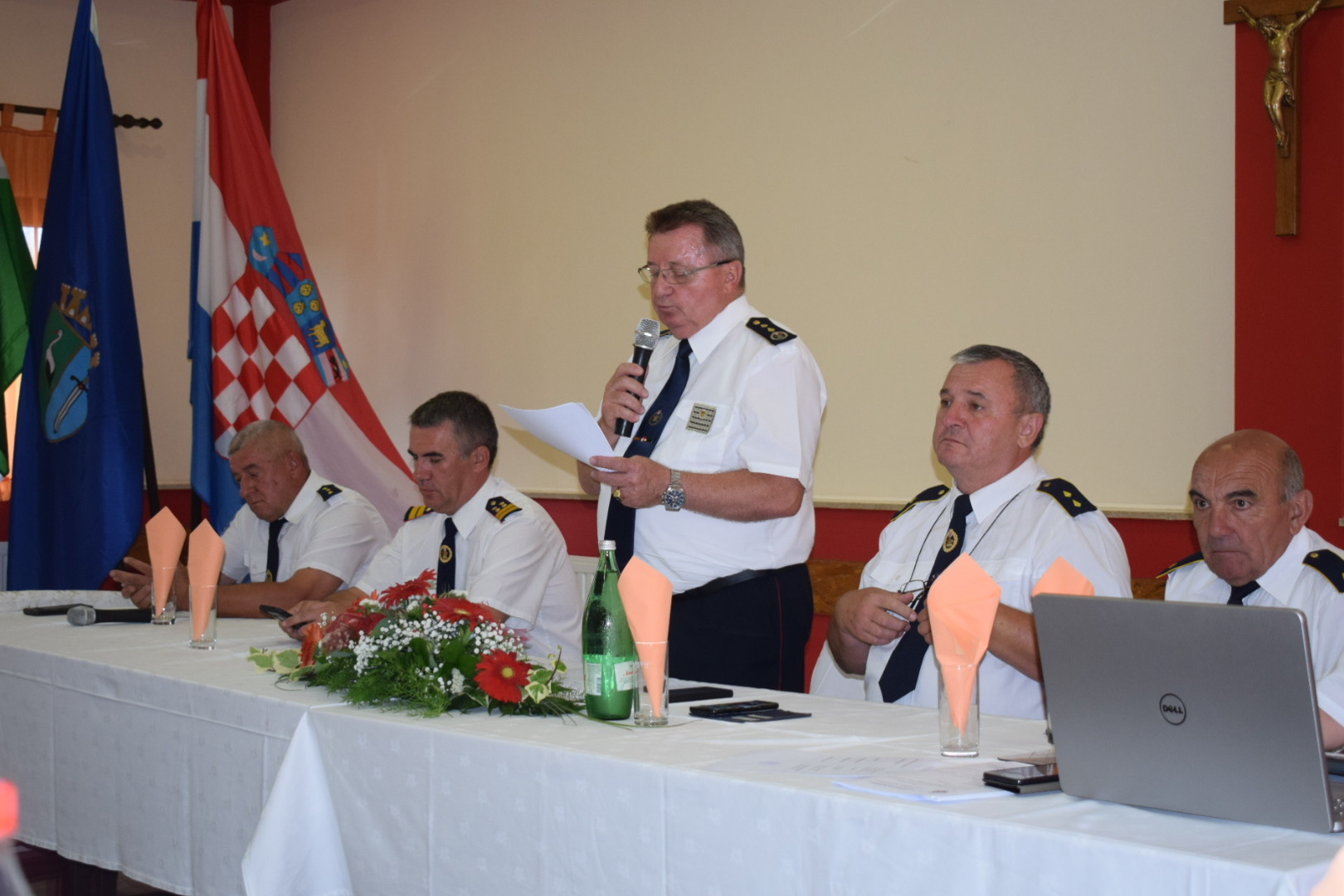 Zamjenik župana Mihael Jurić je u četvrtak, 1. srpnja 2021. godine, u prostoru DVD "Mladost" Sisak nazočio 28. redovnoj Skupštini Vatrogasne zajednice Sisačko-moslavačke županije.