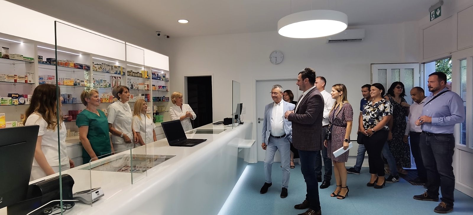 NOVA ULAGANJA NA PODRUČJU OPĆINE SUNJA-OBNOVLJENA LJEKARNA, UREĐENA CESTA U GREDI SUNJSKOJ