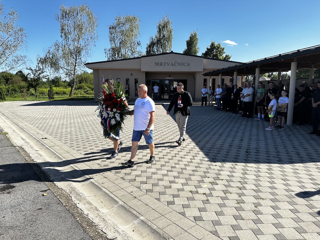 U Sunji je u četvrtak, 27. srpnja 2023. godine obilježen Dan branitelja Općine Sunja, koji se na inicijativu općinskog načelnika i Odlukom Općinskog vijeća obilježava od 2016. godine.