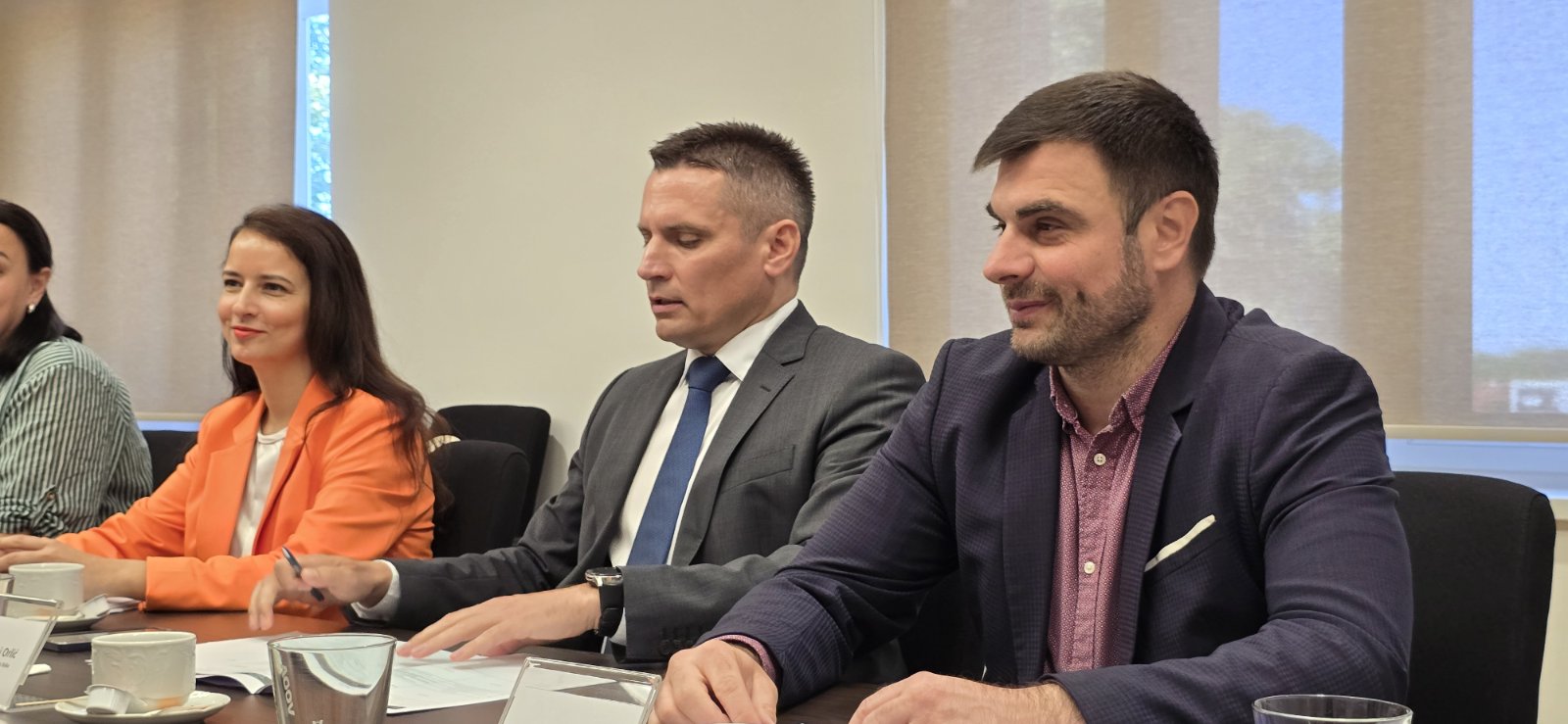 Projekti vodno-komunalnog gospodarstva na području Sisačko-moslavačke županije, bila je tema današnjeg radnog posjeta ministrice zaštite okoliša i zelene tranzicije Marije Vučković gradu Sisku. 