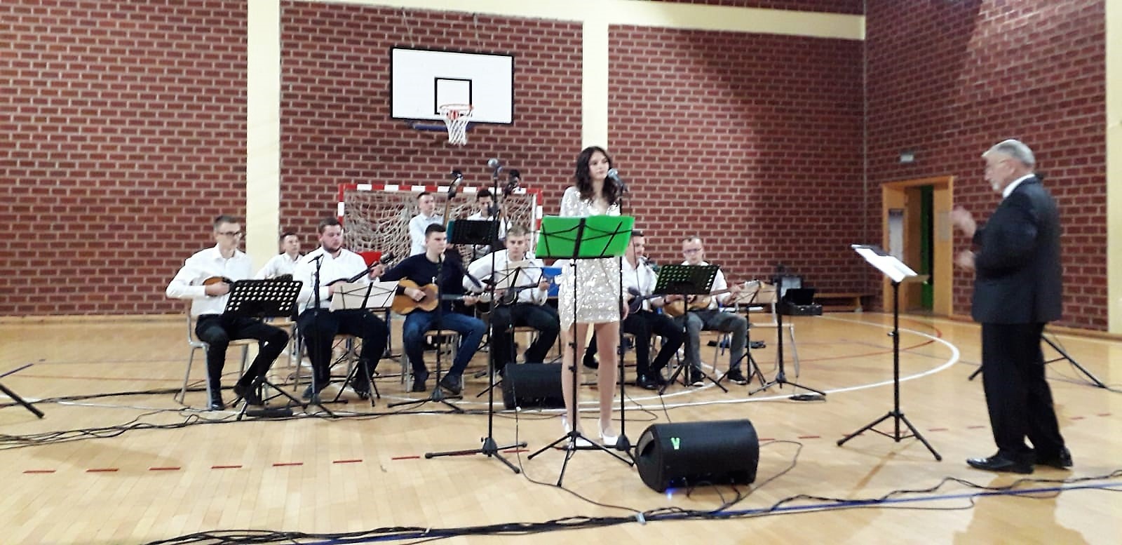 U povodu Dana općine Martinske Vesi i 10 godina rada, u nedjelju 13. listopada 2022. godine u Vatrogasnom domu u Martinskoj Vesi, održan je koncert tamburaškog orkestra Janko Stjepušin.  Koncertu je nazočila predsjednica Zajednice kulturno-umjetničkih udruga Sisačko-moslavačke županije Ivanka Roksandić.