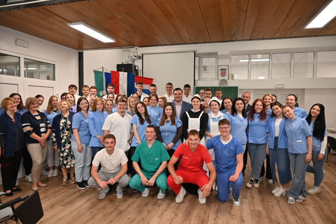 Sisačko-moslavačka županija nastavlja ulagati u unapređenje uvjeta i kvalitetu obrazovanja u Srednjoj školi Viktorovac.