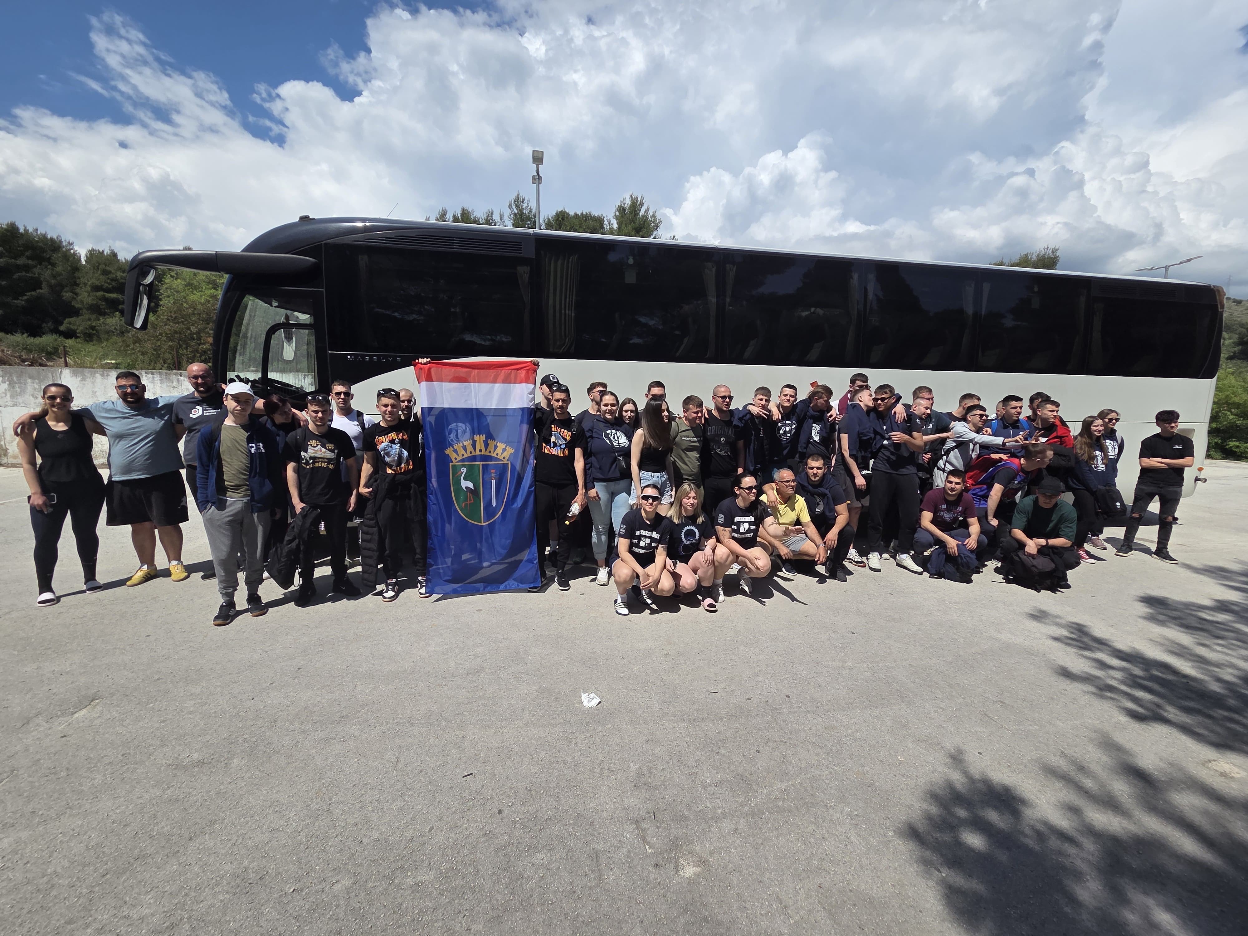 Tjedan dana, od 28. travnja do 4. svibnja ove godine, Hotel Medena u Trogiru živio je u znaku Tehnologijade. Studenti i profesori tehničko-tehnoloških fakulteta sudjelovali su u međunarodnom znanstveno-sportskom natjecanju, koje je ove godine, uz novčanu potporu Sisačko-moslavačke županije, organizirao sisački Metalurški fakultet. 