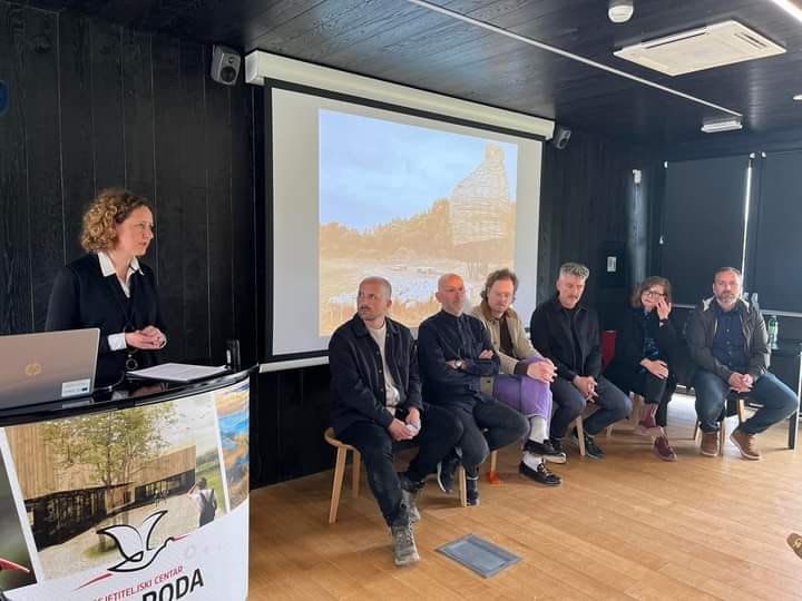 U četvrtak, 28. travnja 2023. godine u Posjetiteljskom centru Crna roda u Osekovu održana je konferencija za medije gdje je premijerno predstavljen projekt „Same as it Ever Was“ - hrvatski paviljon na 18. Venecijanskom bijenalu - međunarodnoj izložbi arhitekture koja se za javnost otvara 20. svibnja 2023.