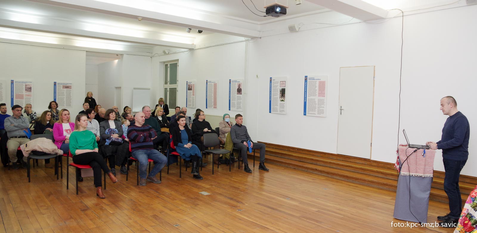 U petak, 10. veljače 2023. godine u Etnografskom muzeju u Zagrebu otvorena je izložba “Život i djelo dr. Antuna Radića” i održano predavanje autora izložbe Domagoja Sremića.