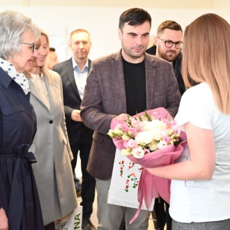 Uređena i moderno opremljena dentalna ordinacija u Banovoj Jaruzi