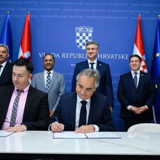 GOTOVO 900 MILIJUNA EURA ZA MODERNIZACIJU ŽELJEZNICE KOJA PROLAZI KROZ SISAČKO-MOSLAVAČKU ŽUPANIJU