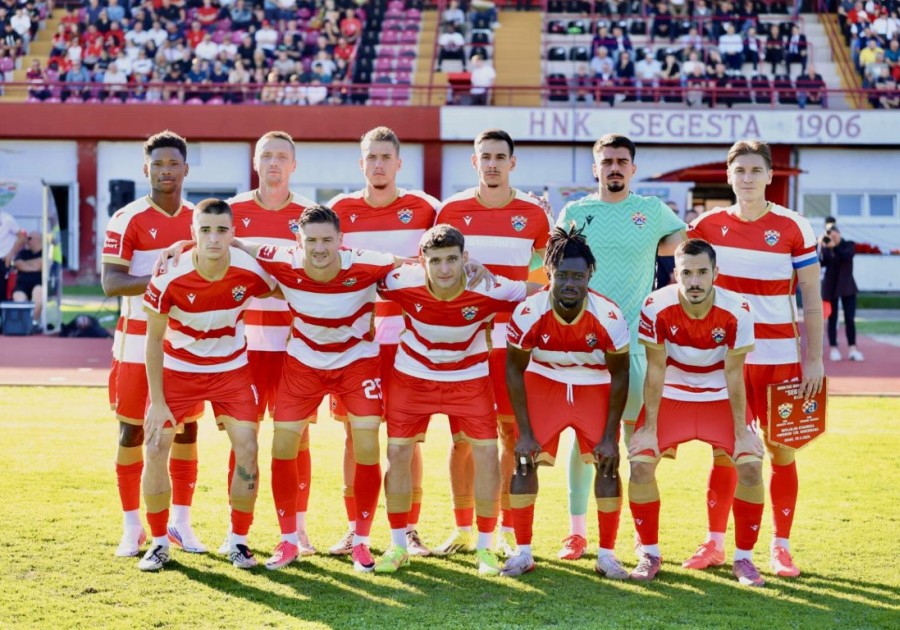 Segesta proslavila 120 godina uz Dinamo: Sisak ponovno živi za nogomet