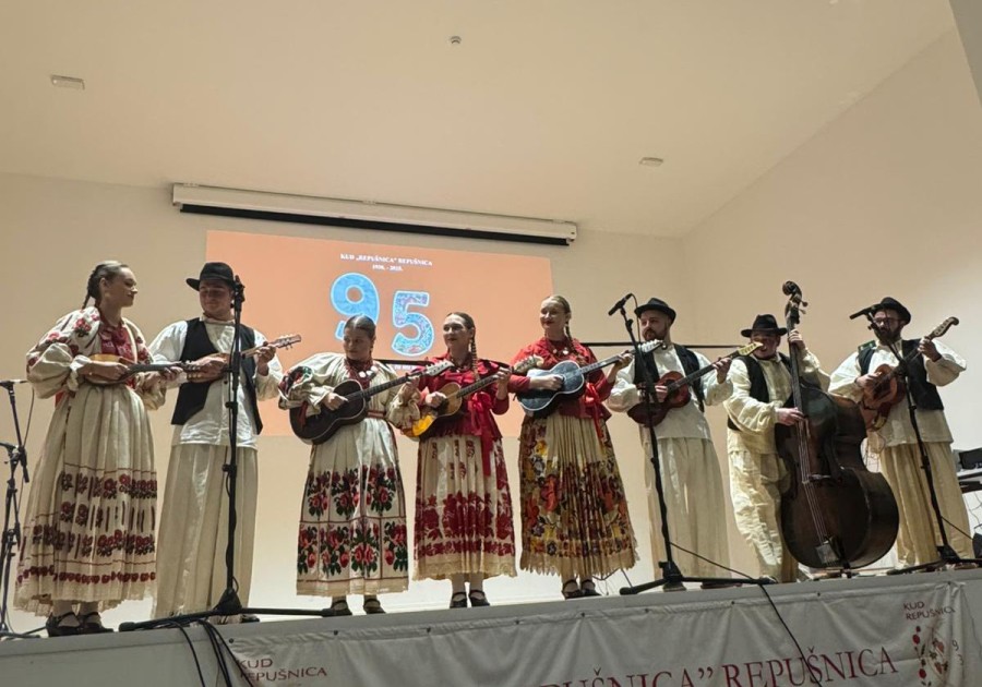 VELIKI JUBILEJI KUD-a REPUŠNICA 