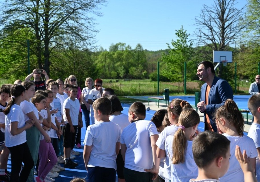 Nova školska godina u Sisačko-moslavačkoj županiji: više prvašića i veći broj srednjoškolaca