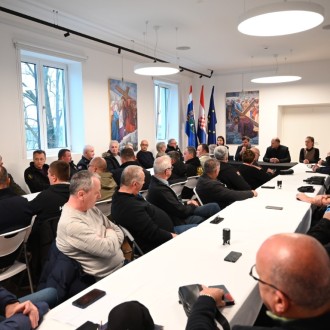 URUČENI UGOVORI ZA PROGRAME UDRUGA HRVATSKIH BRANITELJA