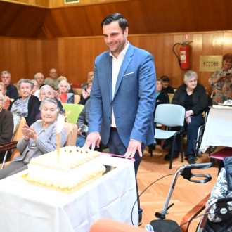Umirovljenici u središtu pažnje: Županija nastavlja ulagati u kvalitetu života starijih sugrađana