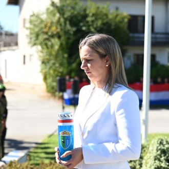 U Petrinji održana središnja manifestacija „Dani sjećanja 1991. – 2026.“