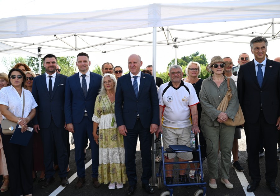U Sisku i Petrinji svečano uručeni ključevi za 209 novih stanova – nastavlja se najveći program stanogradnje u Sisačko-moslavačkoj županiji