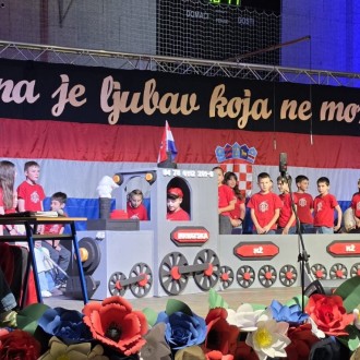 Proslavljen Dan Osnovne škole Mate Lovraka u Petrinji