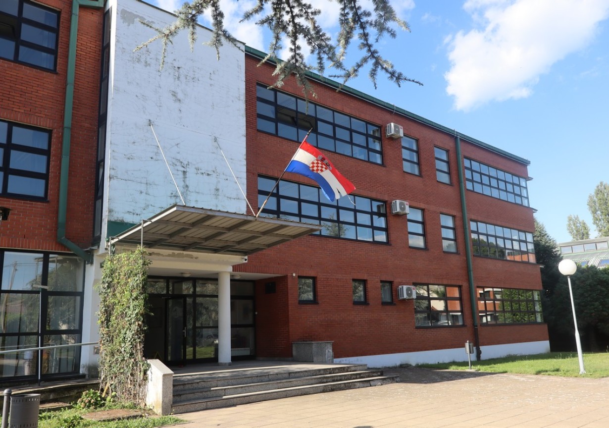 NOVI ERASMUS+ PROJEKTI U SREDNJOJ ŠKOLI TINA UJEVIĆA KUTINA