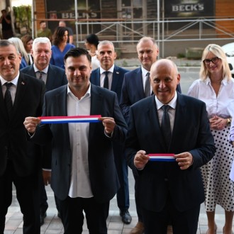 SISAČKO-MOSLAVAČKA ŽUPANIJA VRATILA GIMNAZIJALCE U SREDIŠTE PETRINJE 