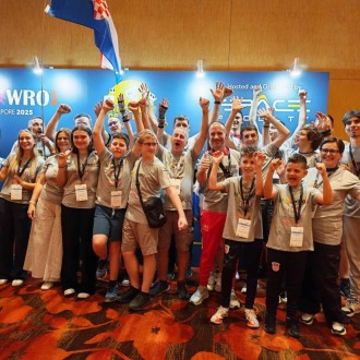 NATJECATELJI IZ SISAČKO-MOSLAVAČKE ŽUPANIJE NA FINALU SVJETSKE ROBOTIČKE OLIMPIJADE U SINGAPURU