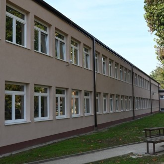 ZAVRŠENA ENERGETSKA OBNOVA TEHNIČKE ŠKOLE KUTINA VRIJEDNA VIŠE OD 2,1 MILIJUN EURA