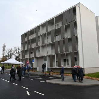 USELJENE JOŠ DVIJE NOVE VIŠESTAMBENE ZGRADE U SISKU